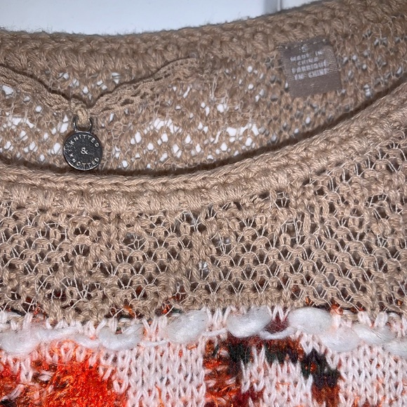 Anthropologie Banded Bouquets Tunic Sweater - Picture 8 of 16